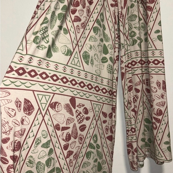 Lexbreezy Hawaii Tribal Shell Print Jumpsuit, 3XL — Modern Aloha Wear. - Picture 5 of 5